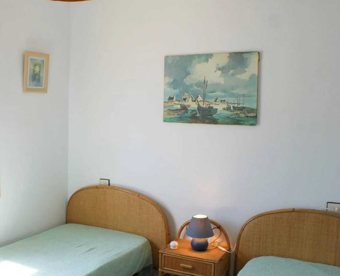 Apartamento En Roses Parking Y Piscina Comunitaria 0*,